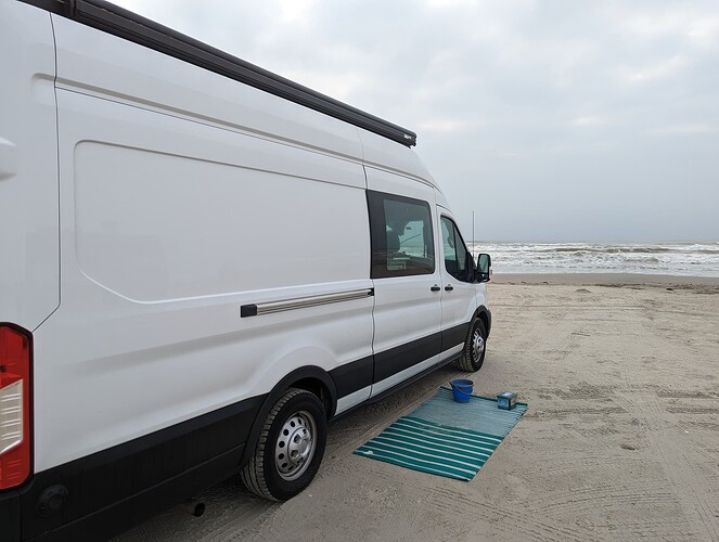 mustang-beach-camping